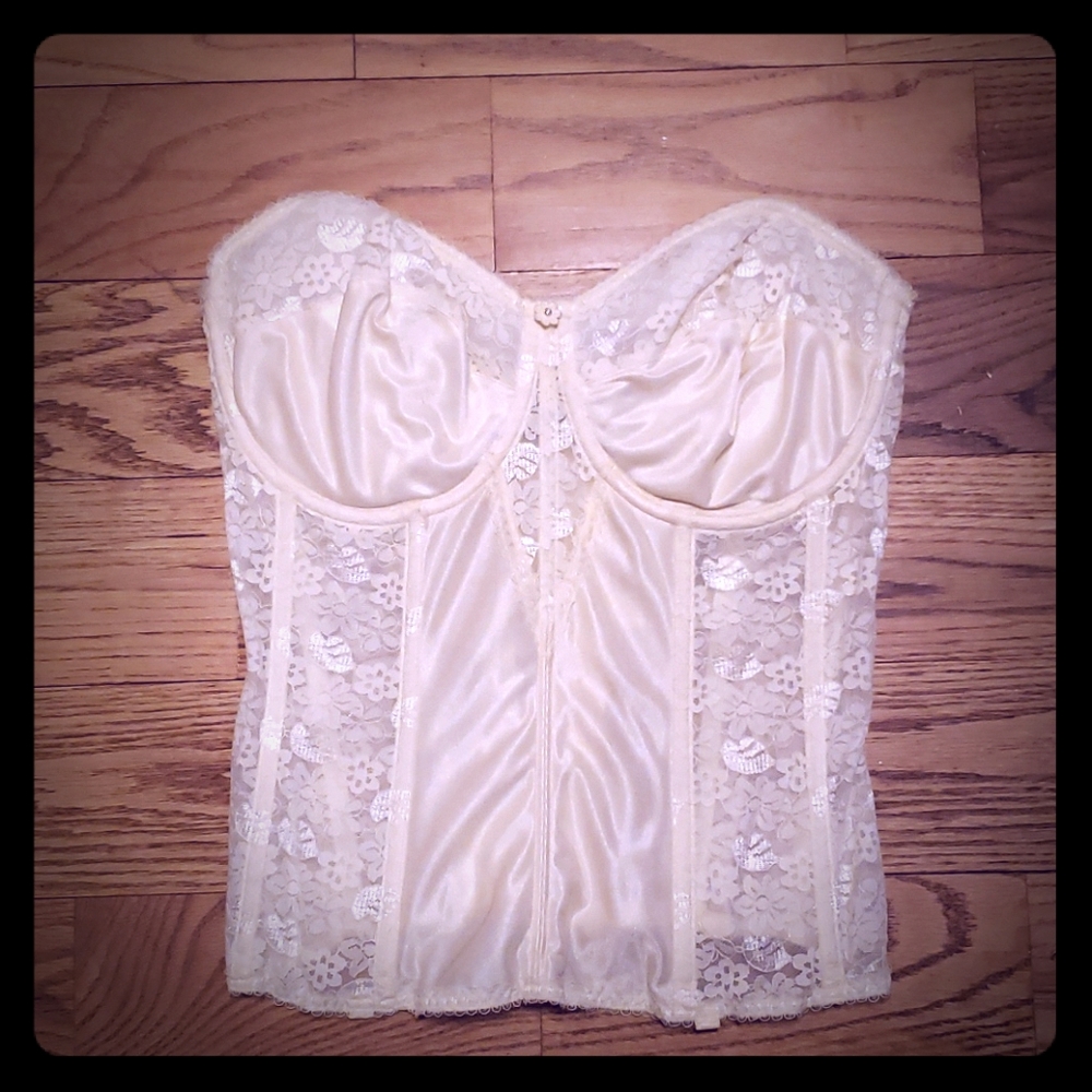 Strapless Corset Bra. 34F.